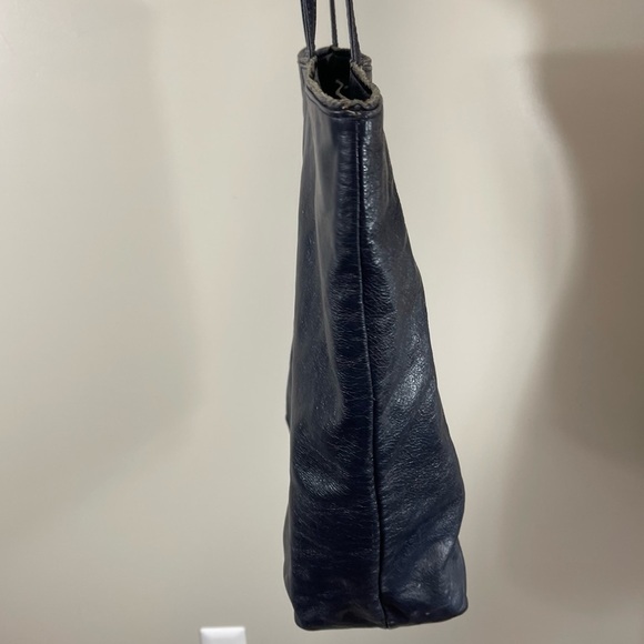 LATICO Dark Gray Soft Leather Nora Tote Bag - Picture 12 of 13